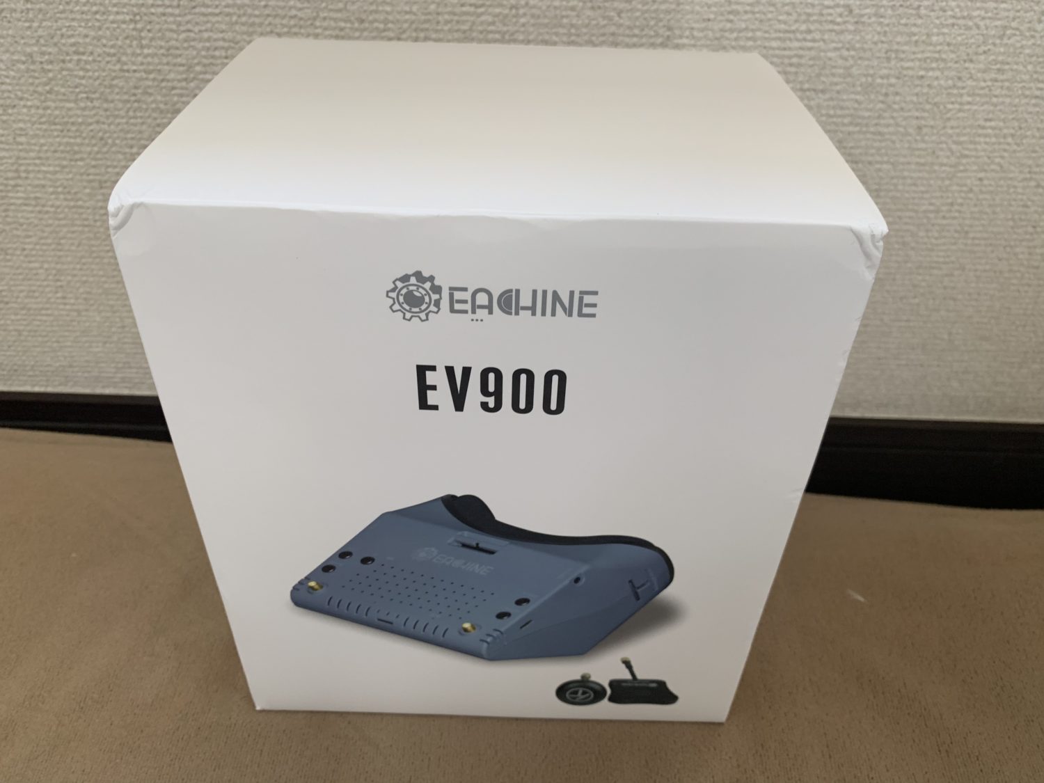 5.8Ghz FPVゴーグル『Eachine EV900』レビューと使い方マニュアル