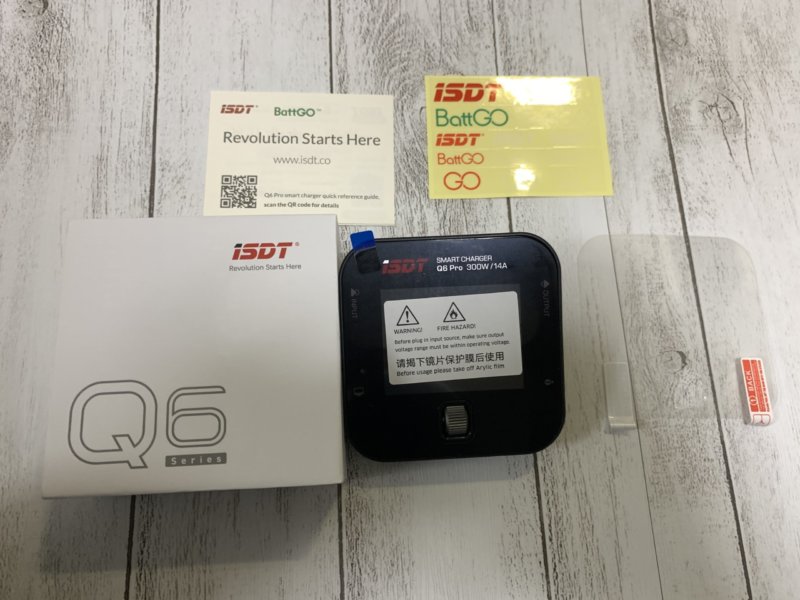 iSDT Q6 Pro リポバッテリー ポータブル充電器レビュー【持ち運びに便利】